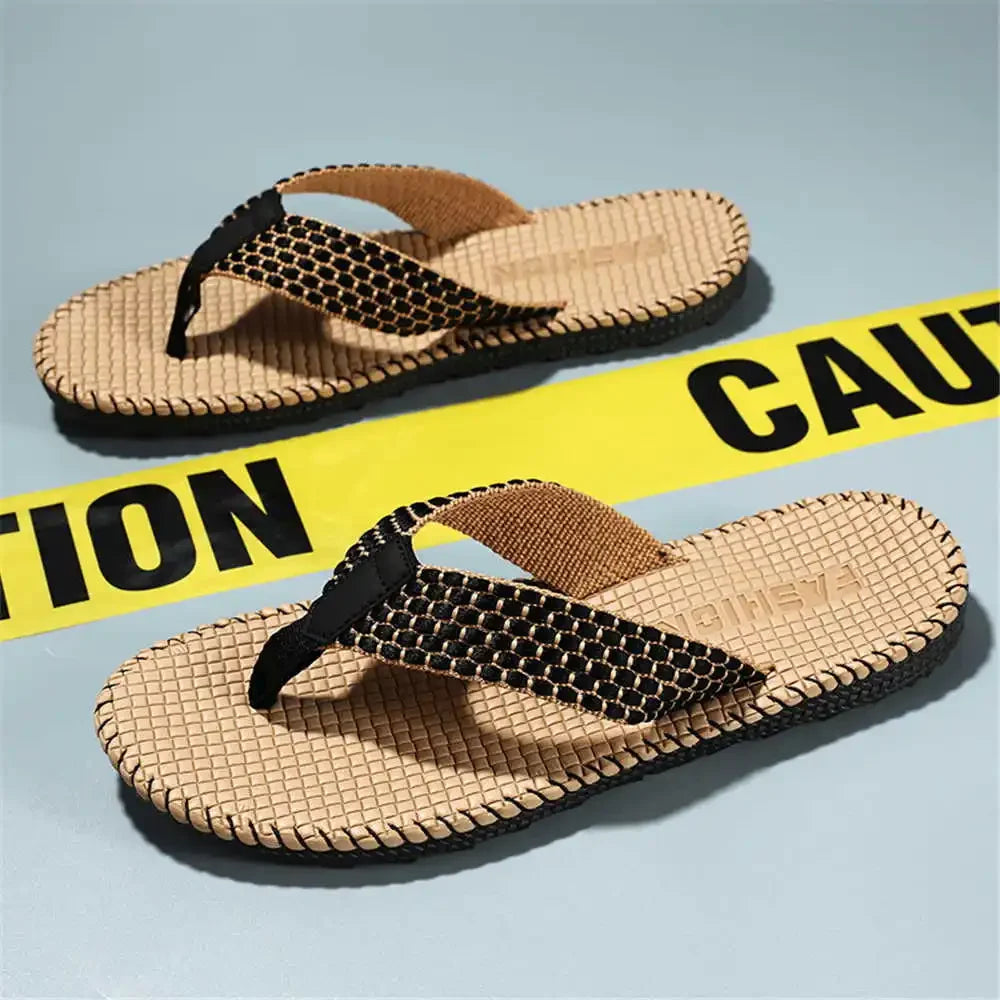 Unisex summer slippers