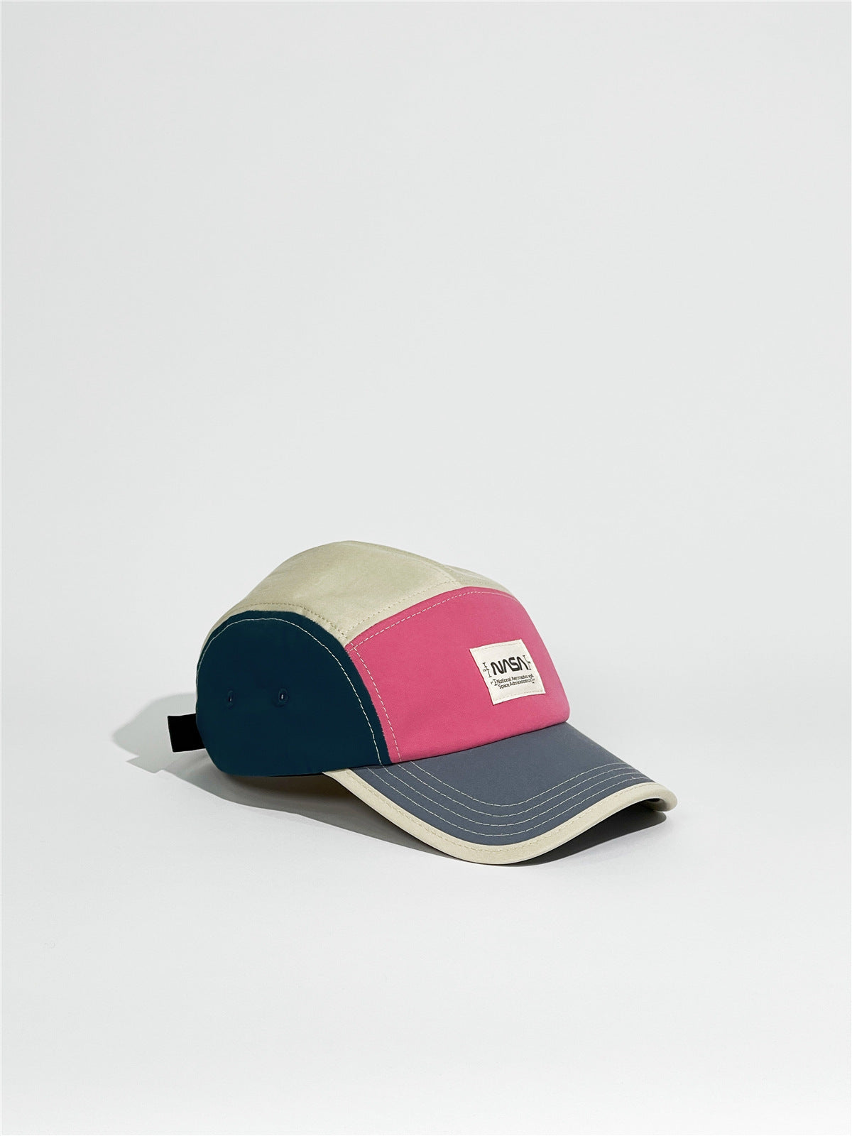 Stylish American Retro Baseball Hat in Color Matching Style