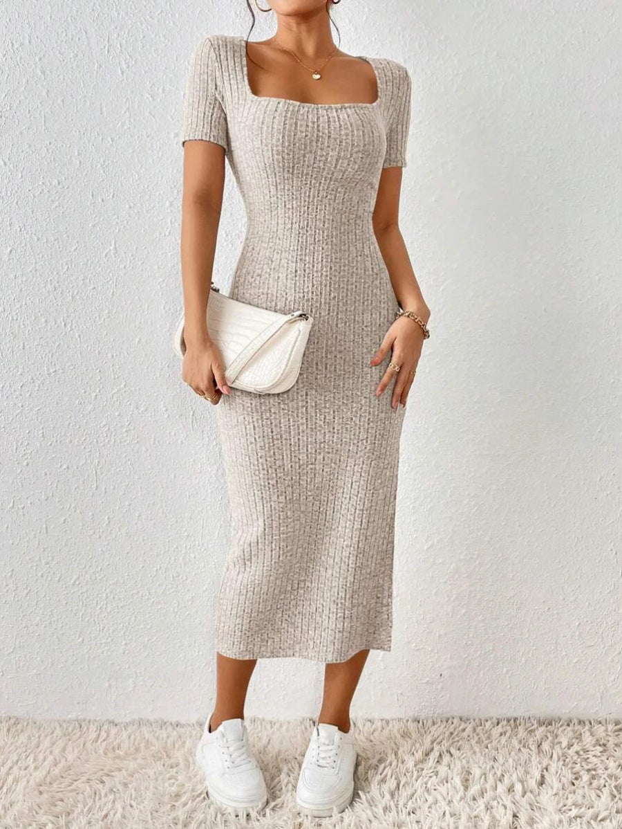 Simple Solid Color Knitted Dress with Short Sleeves