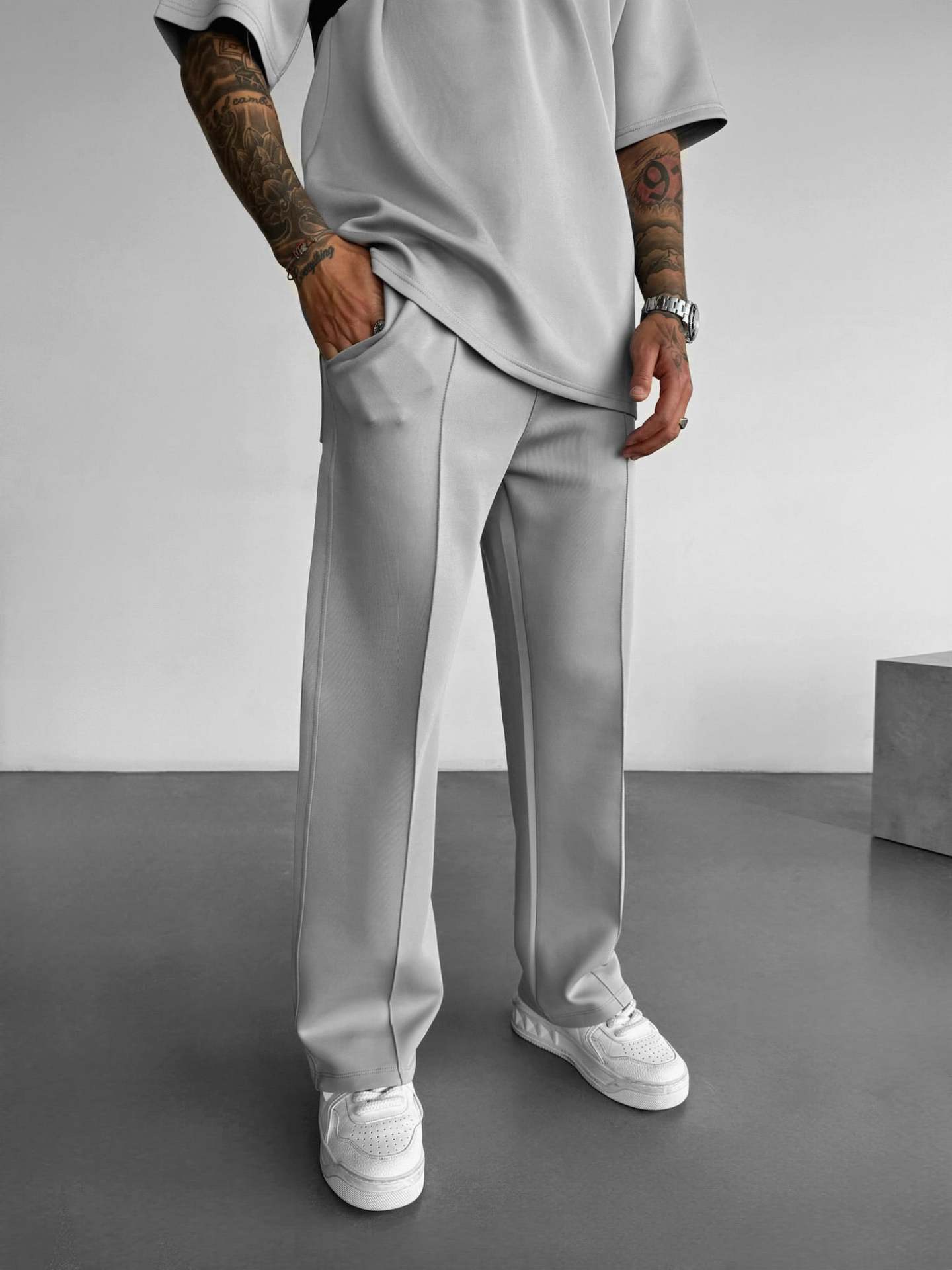 Men's Fashion And Comfort Loose Straight Exercise Pants