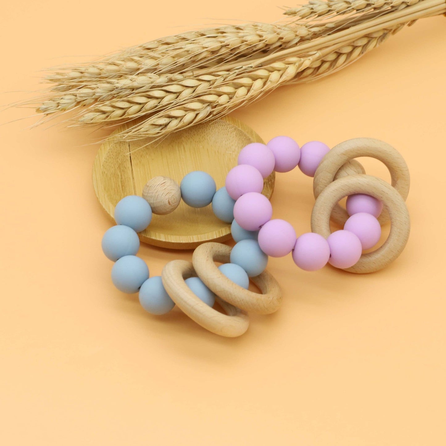 Vibrantly Colored Chewable Teether Chain for Babies